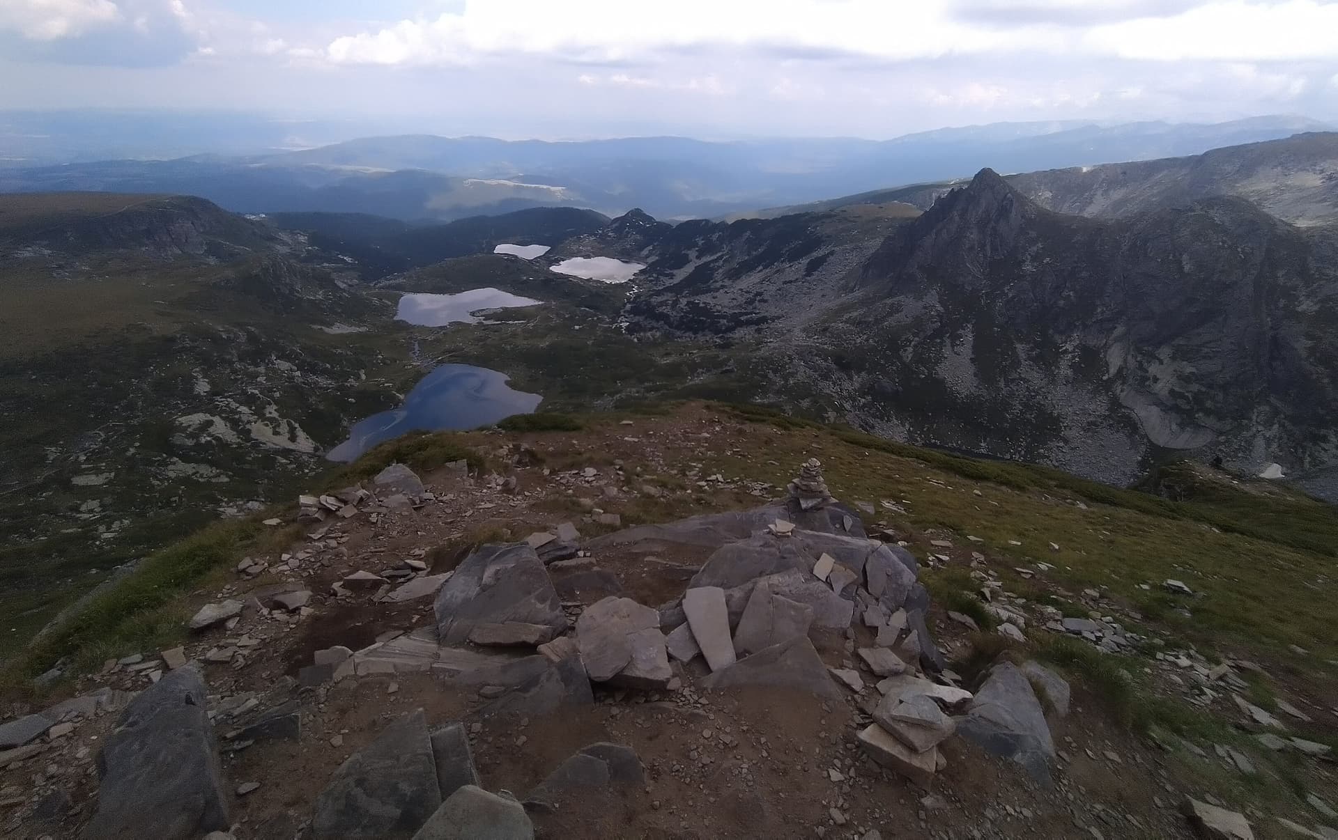 Ezeren Peak