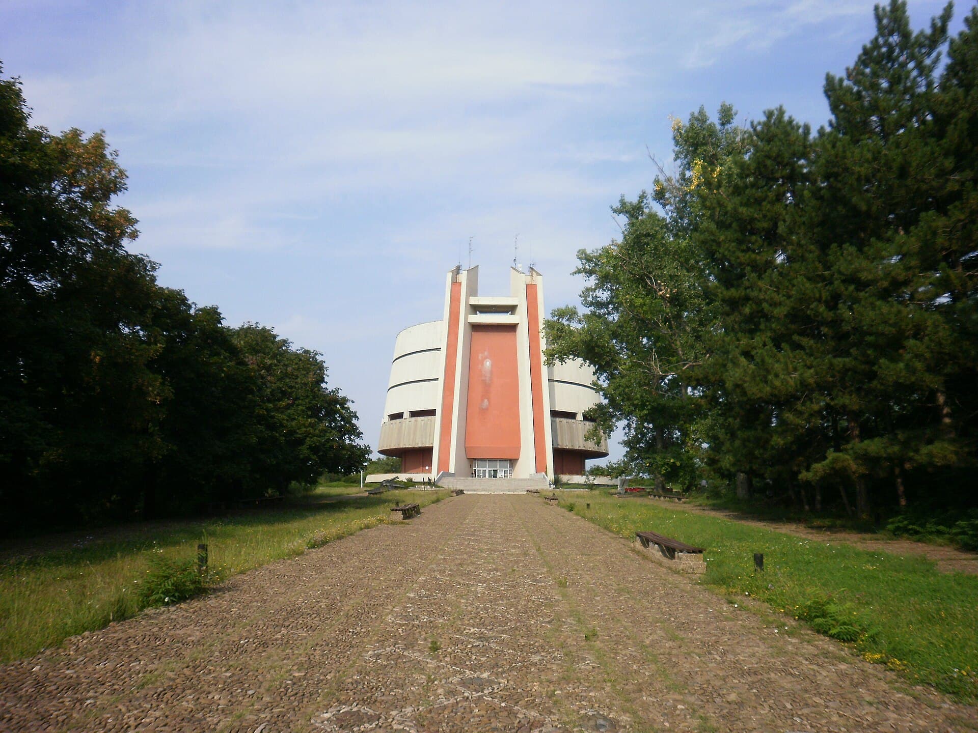 Pleven Panorama & Sights: Visiting Bulgaria's Historic Siege Site